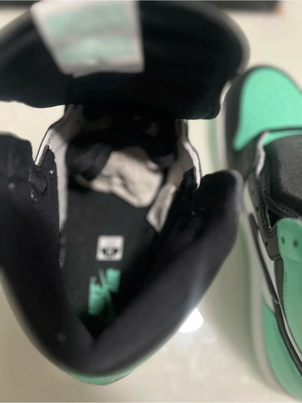 Nike Air Jordan 1 RETRO HIGH OG Green/Black/White SZ 11